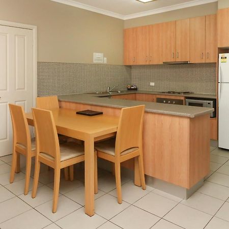 Centrepoint Apartments Гриффит Экстерьер фото